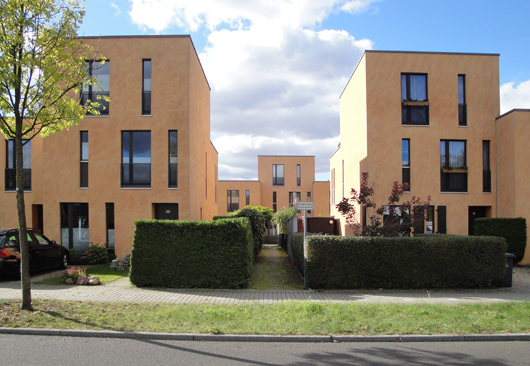 housing estate biesdorf, central perspective